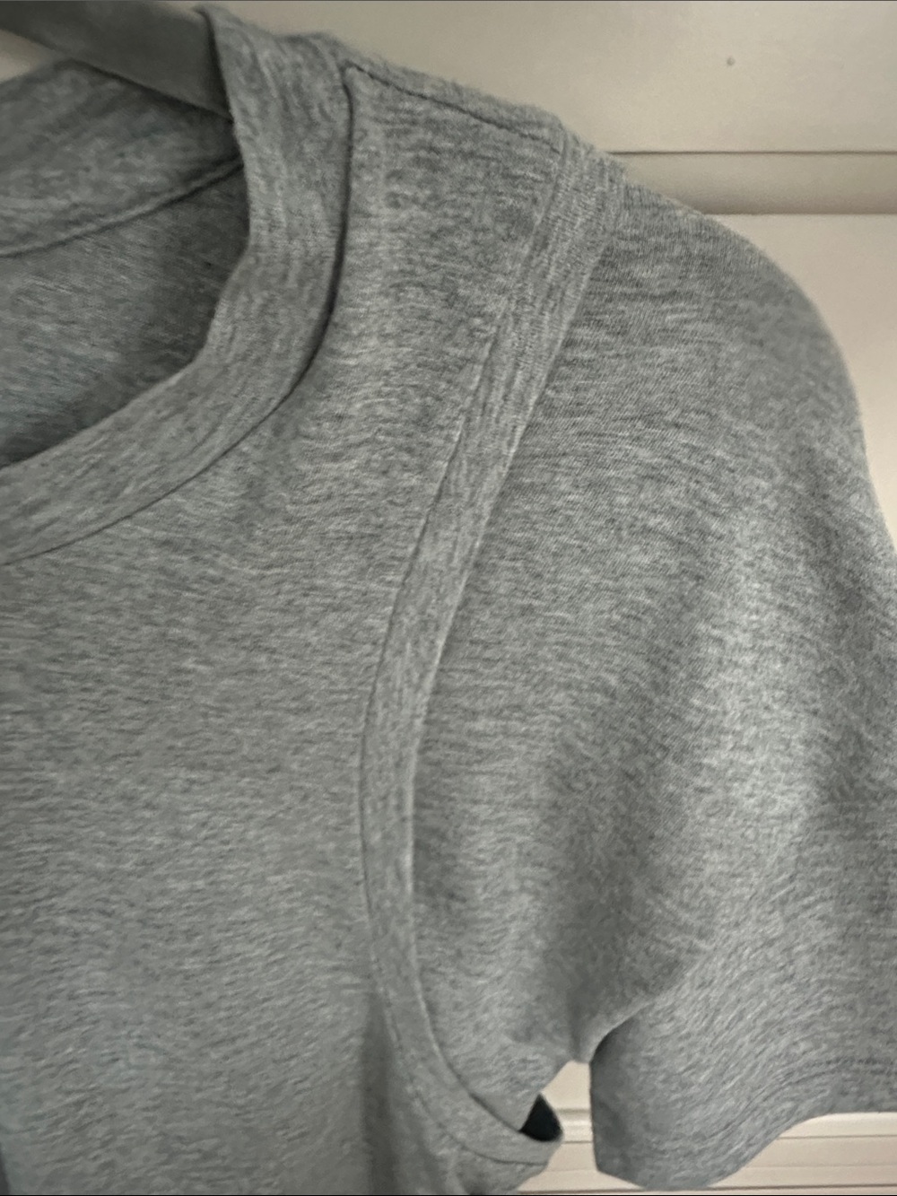 Madewell Gray Layered Cutout Crop Tee - Picture 3 of 6